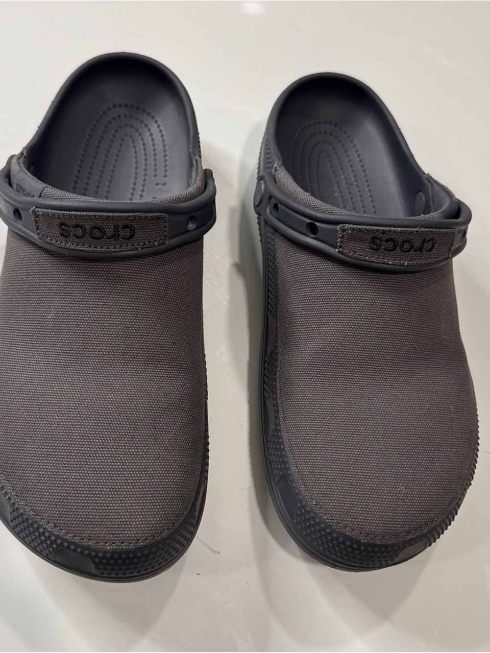 Crocs Classic Crafted Clogs Grey Men's 12 Great condition! Rare Style A030626